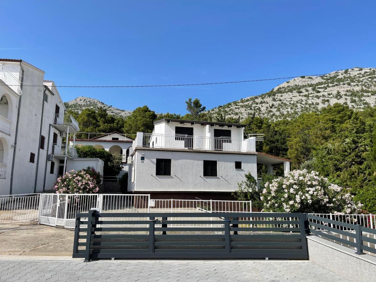 Apartmani Ficurin ستاريغغاد باكلينتسا المظهر الخارجي الصورة