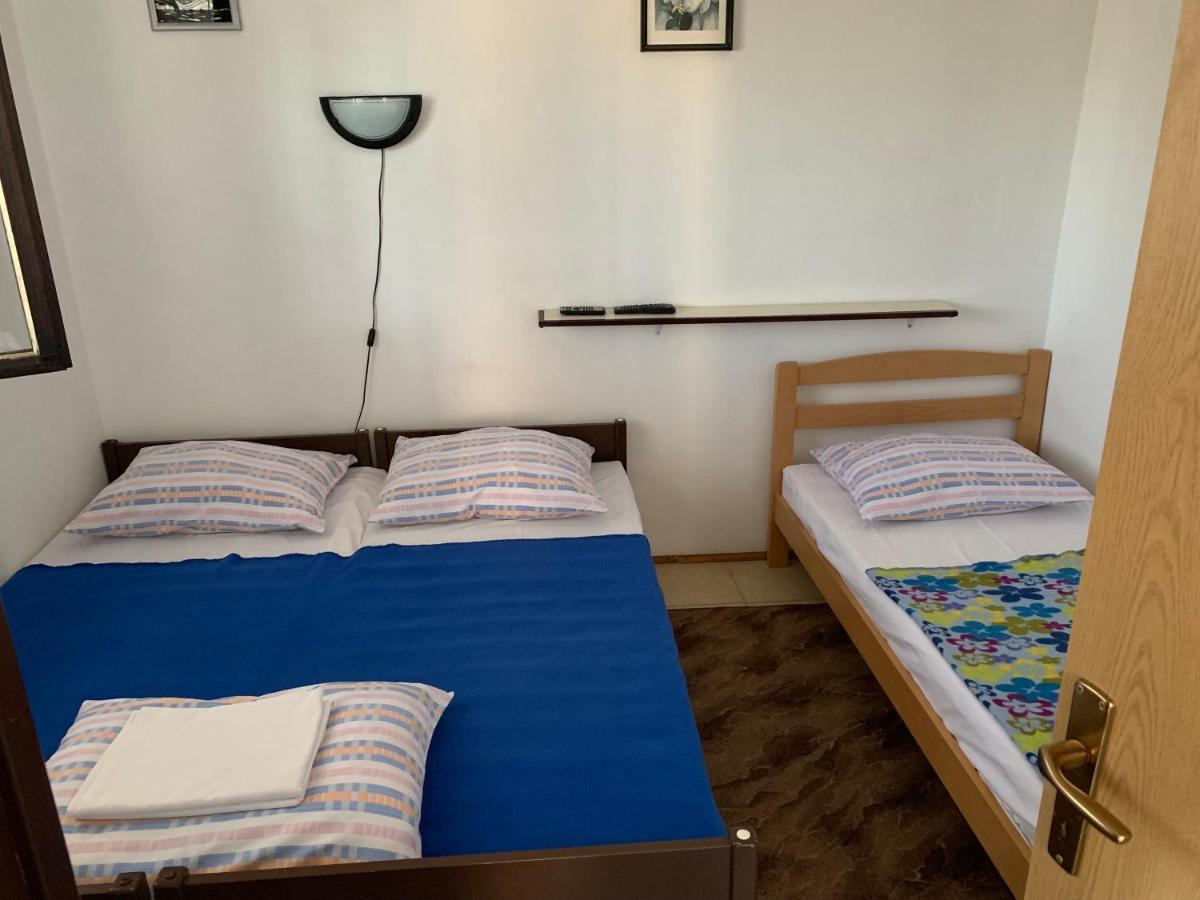 Apartmani Ficurin ستاريغغاد باكلينتسا المظهر الخارجي الصورة