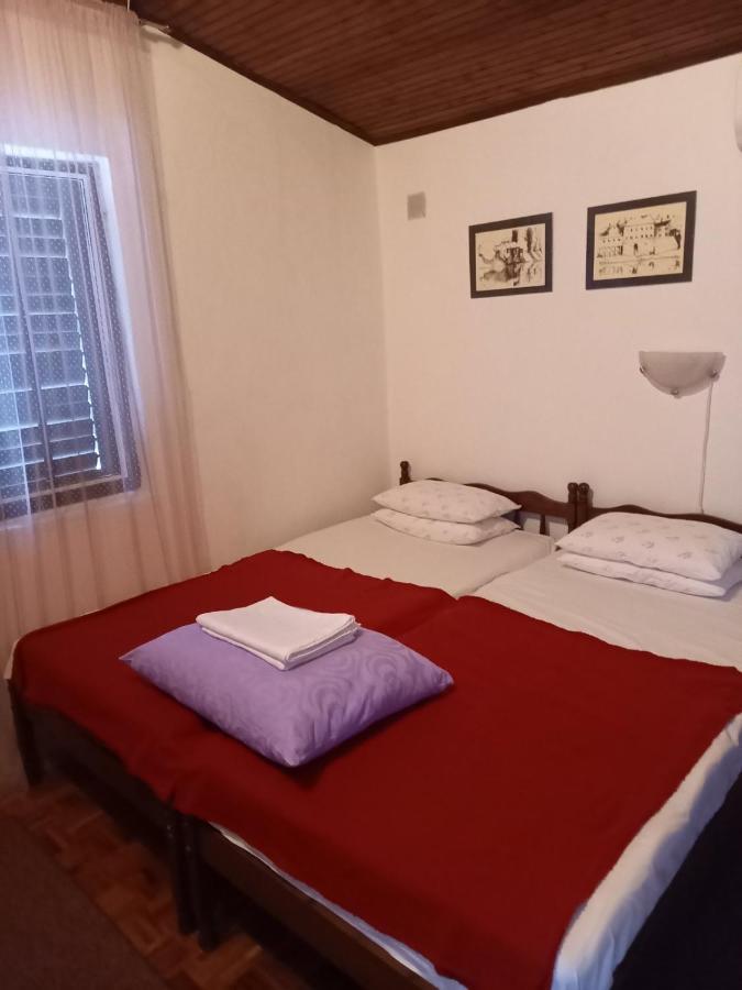 Apartmani Ficurin ستاريغغاد باكلينتسا المظهر الخارجي الصورة